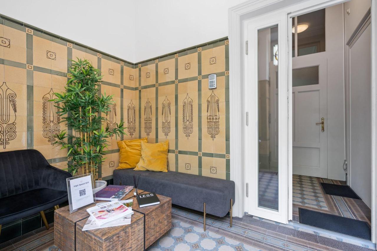 Villa Charming With Balcony In Center Luxembourg